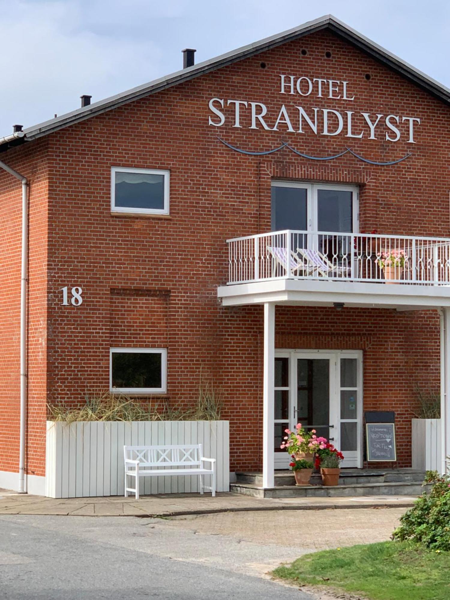 Hotel Strandlyst Badehotel Хиртсхальц Экстерьер фото